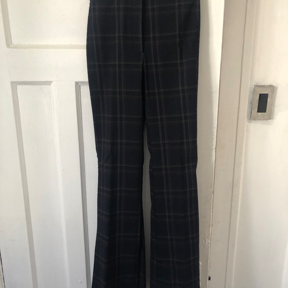 Garage Becca Flare Pants NWOT - Picture 5 of 7